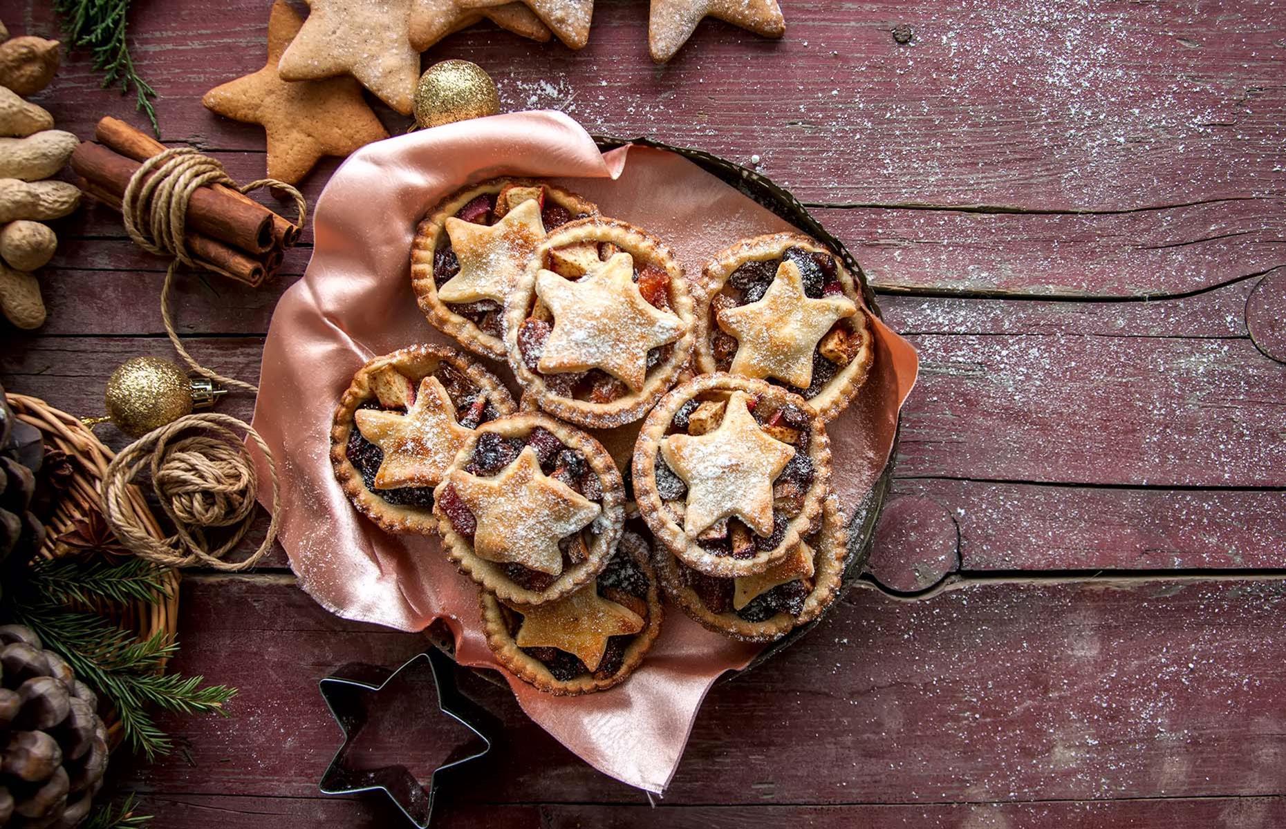 20. Star-topped mince pies