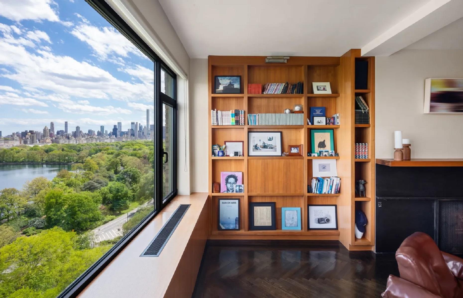 David Duchovny’s sleek Manhattan apartment: listed for $7.5 million