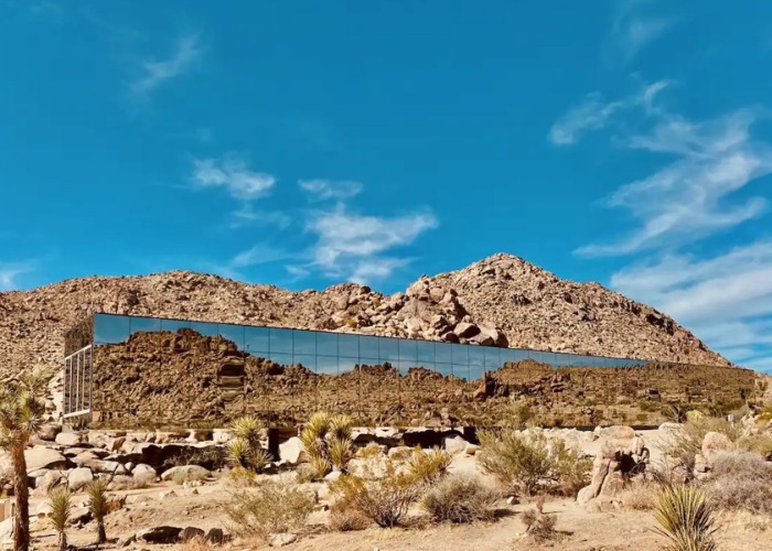 The 10 Most Amazing HIDDEN Homes In America