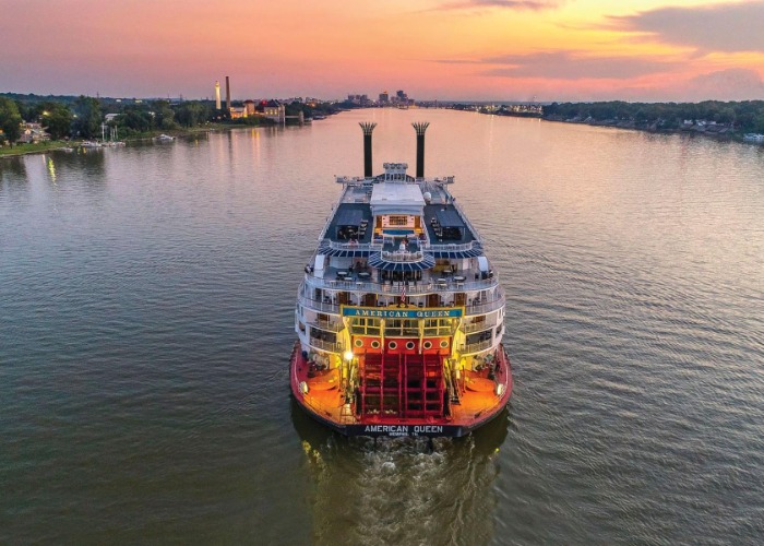 21 Stunning North American River Cruises To Add To Your Bucket List