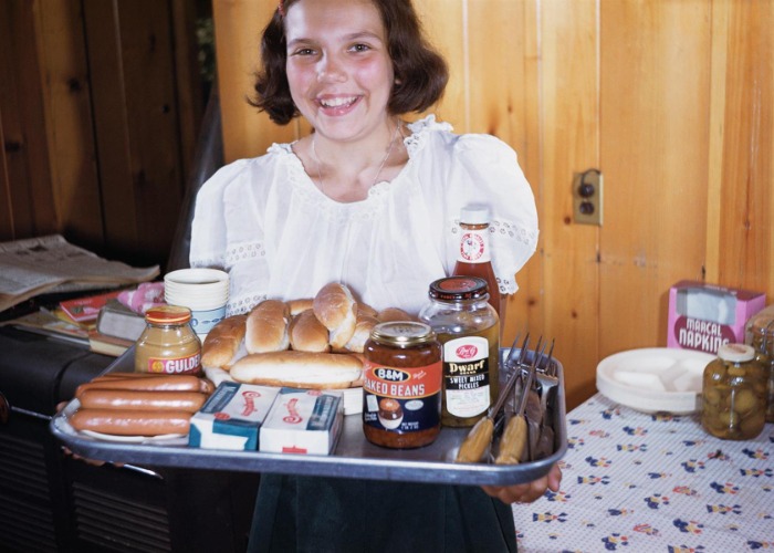 Vintage photos of barbecues through the decades