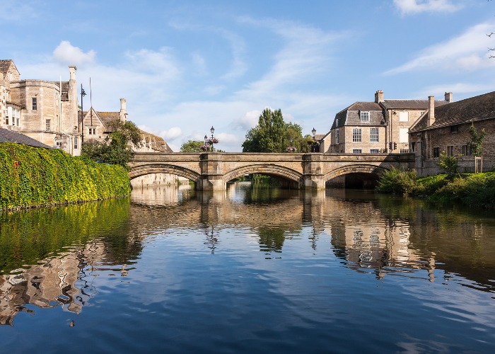 stamford england travel guide