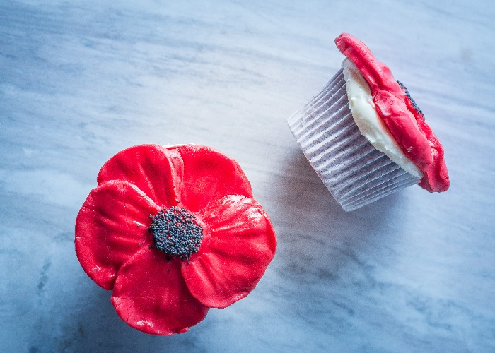 Remembrance Day poppy cupcakes recipe