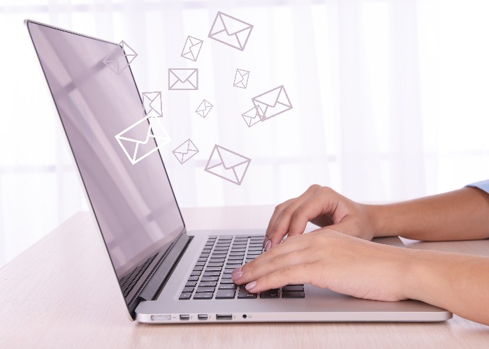 Email scams: simple mistakes that put us at risk 