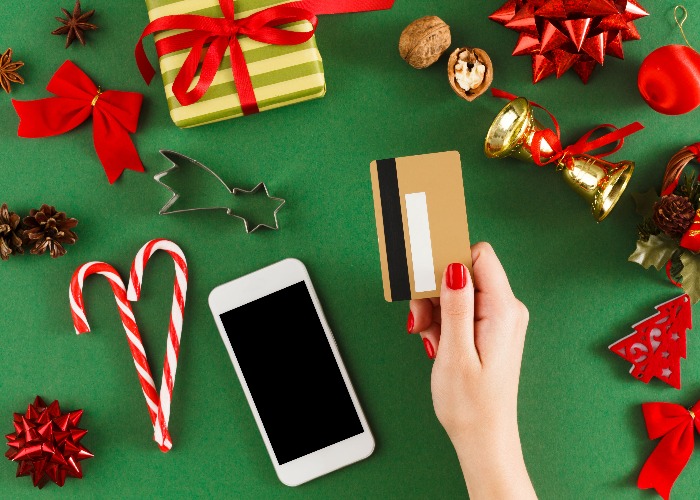 Christmas savings: how the right credit card pays you to shop
