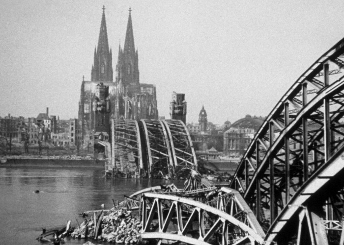 Der Kölner Dom und andere Wahrzeichen, die vor dem Untergang bewahrt wurden