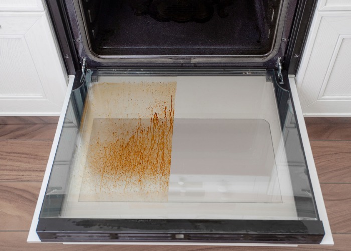 Revealed: 25 Strangely Satisfying Household Jobs We Love To Do
