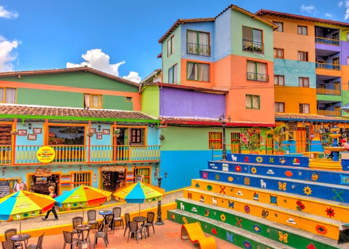 The world's most vibrant destinations through stunning photos