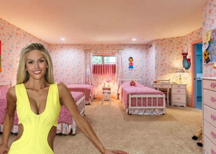 Spooky? Superfan buys £2.6m Brady Bunch house and won’t touch a THING