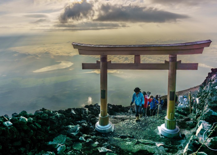 Easily climbable mountains across the world today