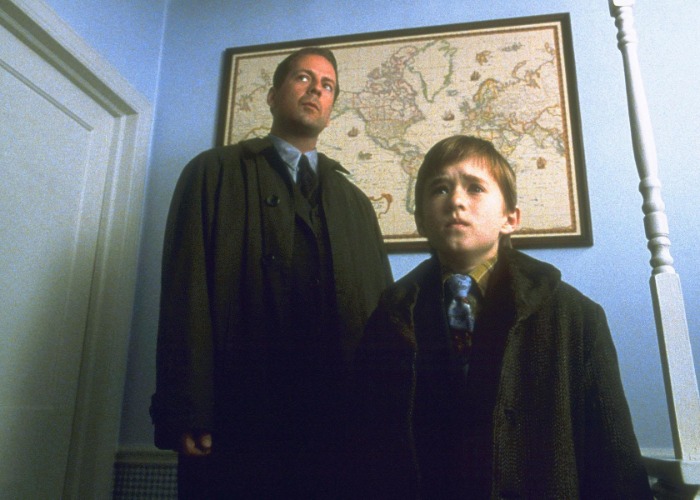 The 90s' biggest box office movies, ranked