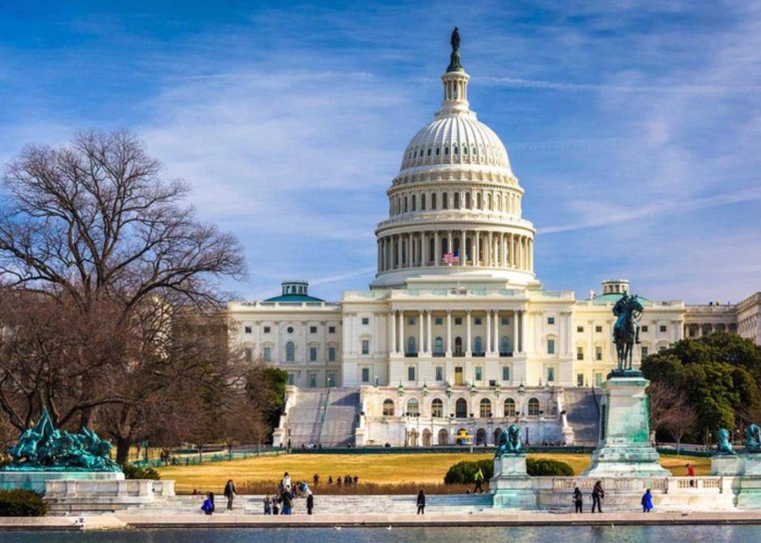 Seats Of Power: The World's Most Magnificent Government Buildings