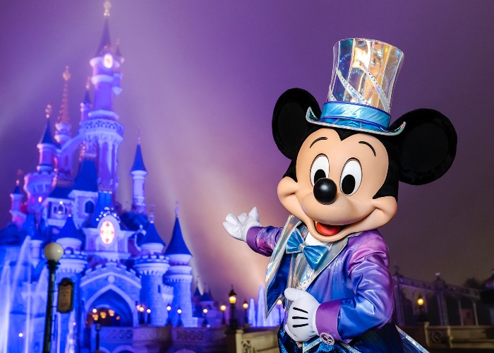 visit disneyland paris on a budget