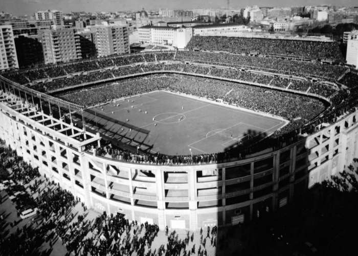 Vintage photos reveal how the world’s sporting venues have changed