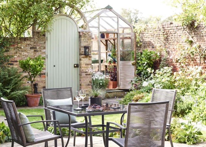 40 Beautiful Garden Looks That NEVER Go Out of Style