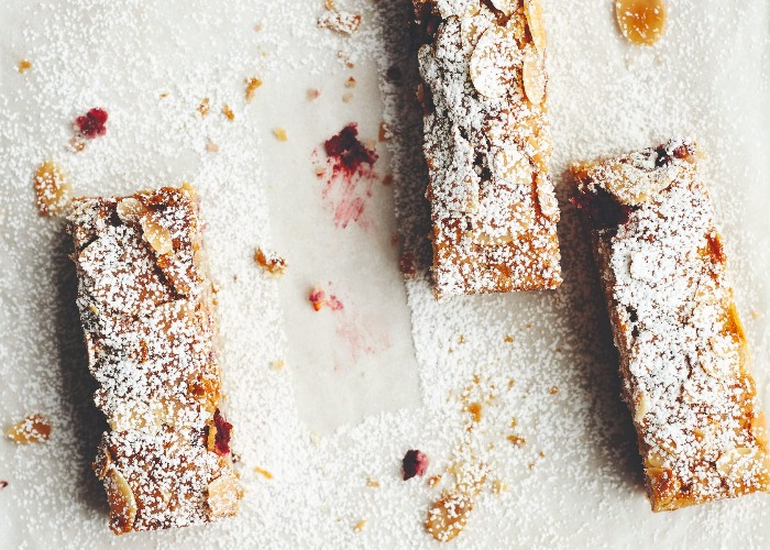 Raspberry and white chocolate Bakewell recipe