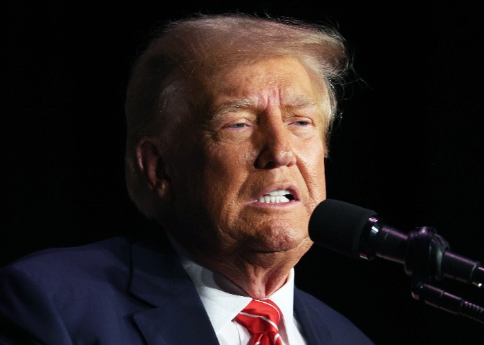 Donald Trump's HUGE Legal Bill As Costs Skyrocket