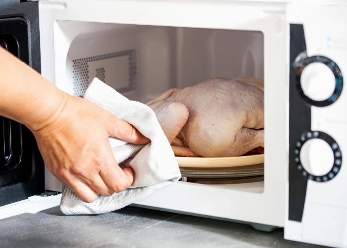 Common foods you should never heat in the microwave