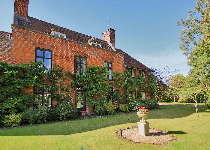 Beautiful country houses for sale in Kent