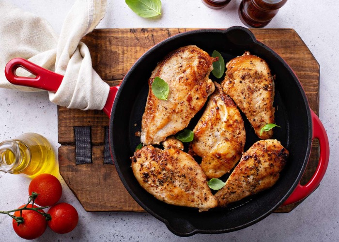 26 kitchen tools EVERY home cook should own