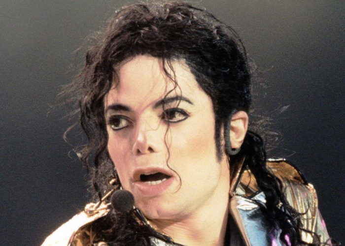 13 tragic stars who died broke | lovemoney.com