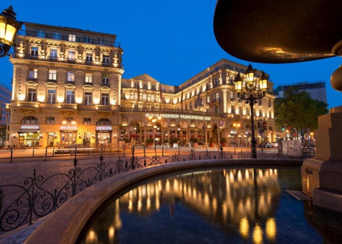 The historic European hotels favoured by celebrities