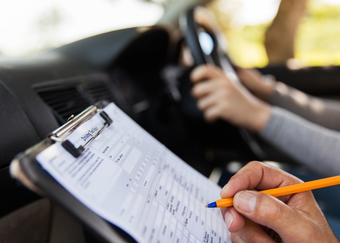 Learning to drive: top tips to help your teen pass their test cheaply