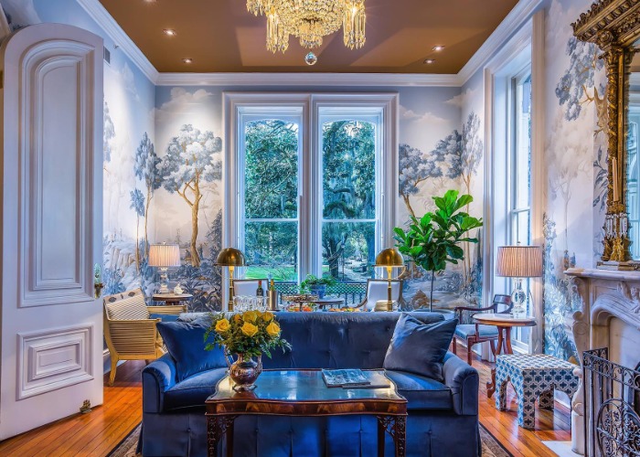 Explore the legendary US hotels where history was made