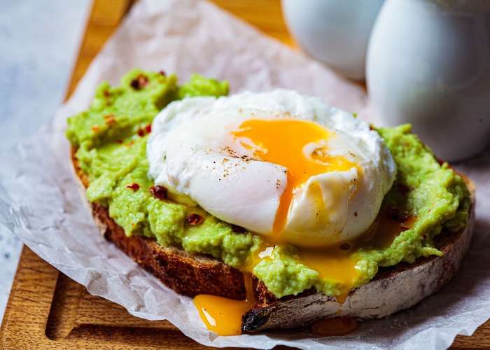 I'm a food whizz & you've been cooking your fried eggs all wrong
