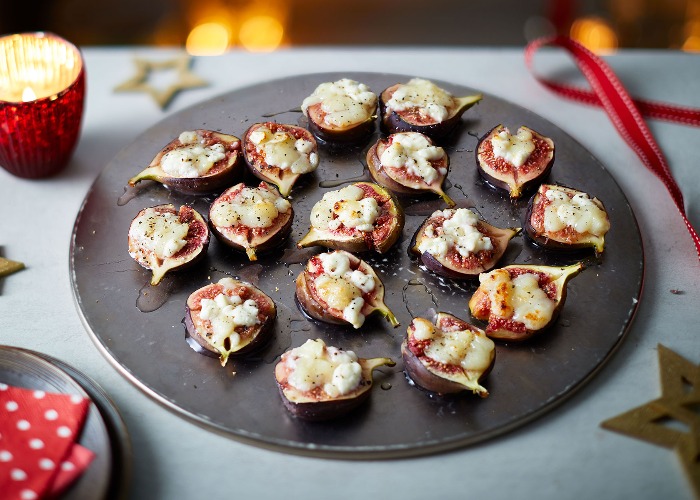 Goats' cheese and honey figs recipe