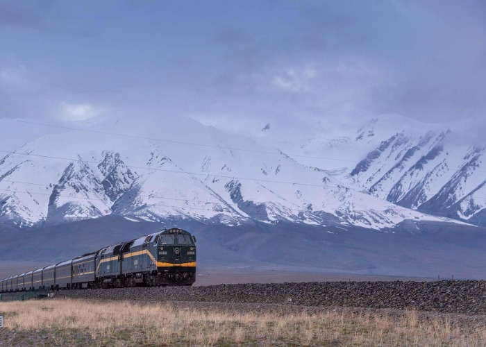 27 fascinating facts about the world's railways