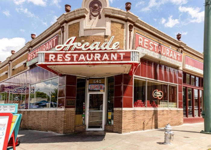 The best bucket-list food experiences to try in every state, ranked