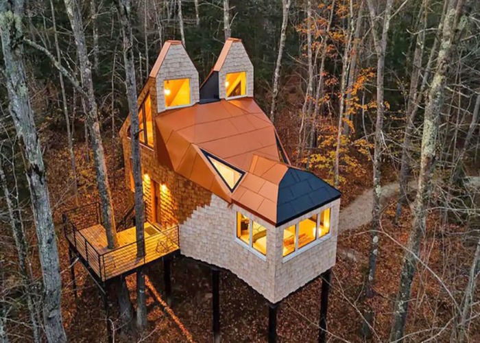 We've Found Your State's Best Airbnb For A Truly Memorable Staycation
