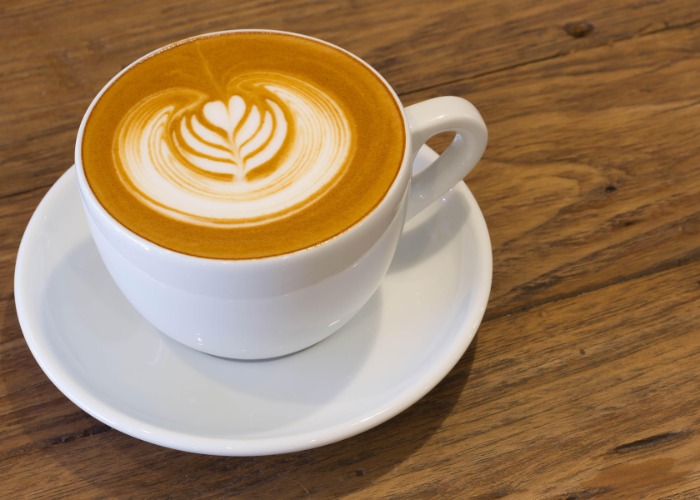 Global comparison of daily coffee spending habits