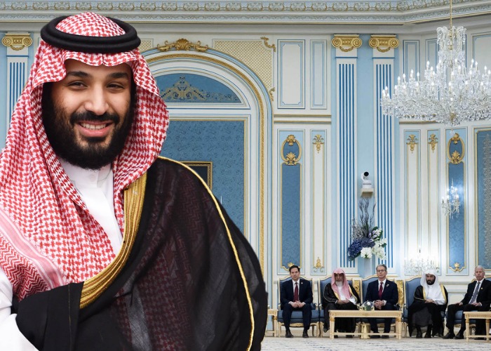 Tour 10 palaces around the world to see how royalty really lives