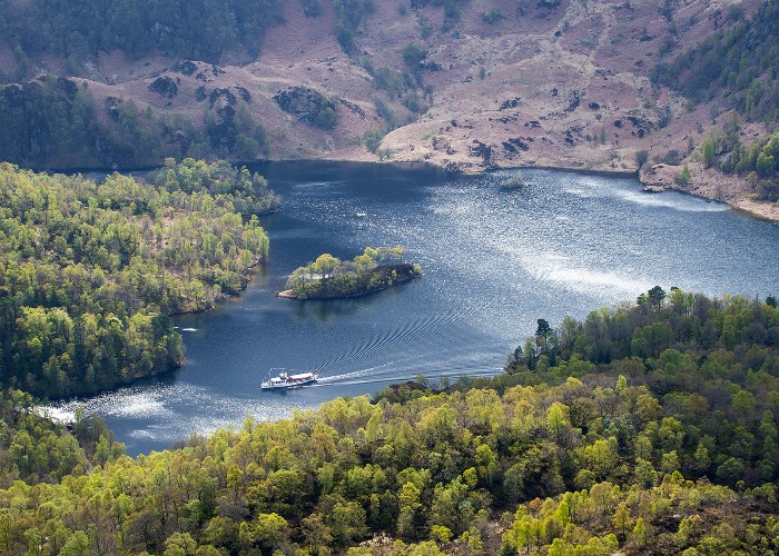 scotland island hopping cruise