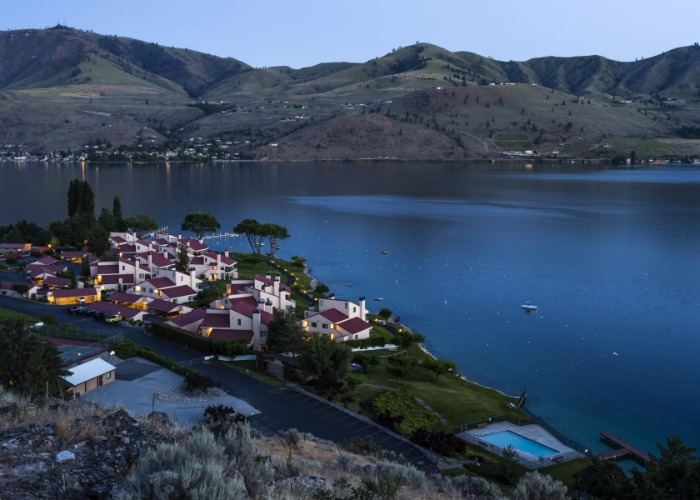 The most idyllic lakeside town in every US state