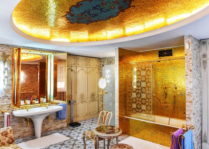 The Solid-Gold Toilet - Top 10 Famous Toilets - TIME