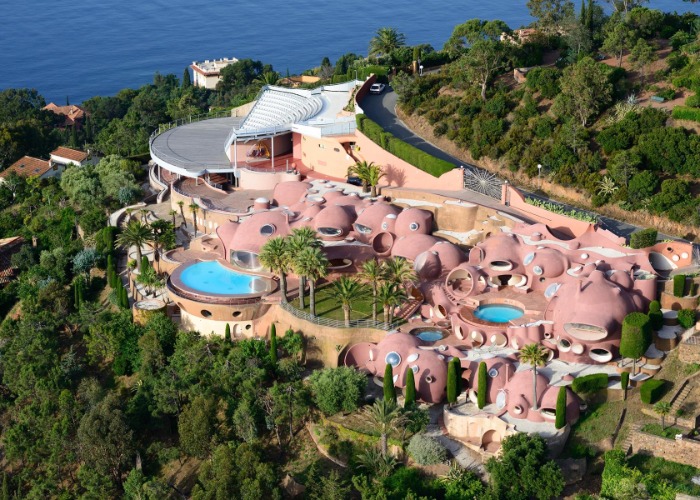 9 extraordinarily expensive homes in Europe