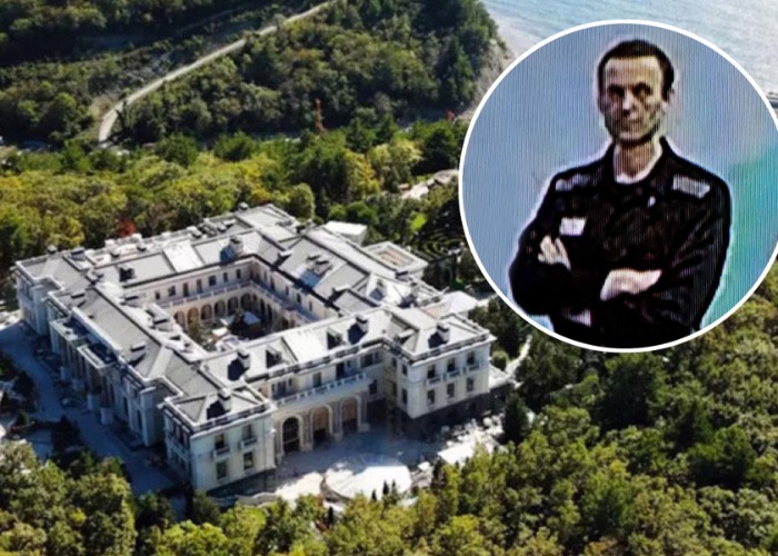 Man Who Leaked Putin’s Secret $1bn+ Palaces Dealt Another CRUEL Blow