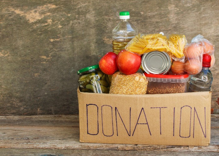 Donating to your local food bank: what goods to give