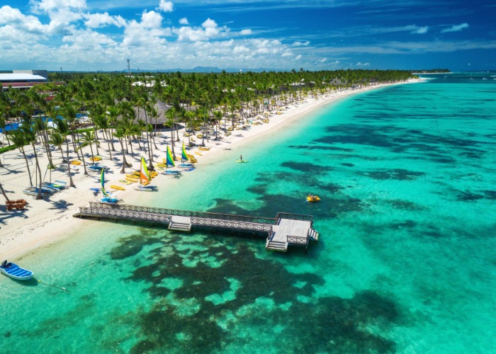 37 Travel Spots For Serious Sun Lovers