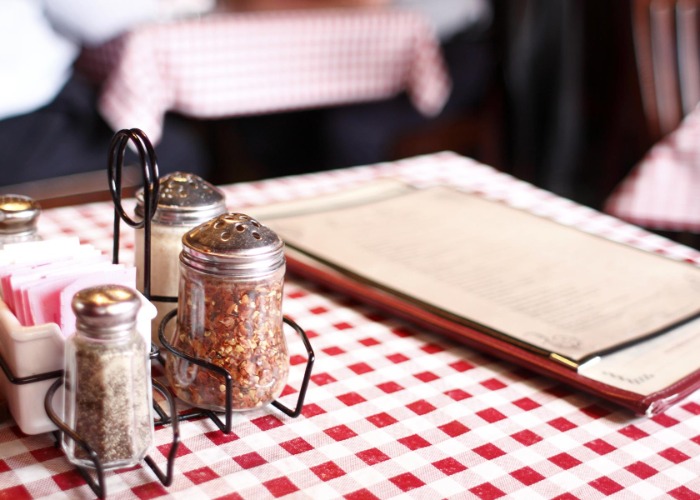 Diese 27 Fauxpas sollten Sie beim Restaurantbesuch vermeiden