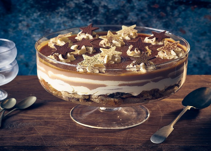 Ginger hot cross bun trifle recipe