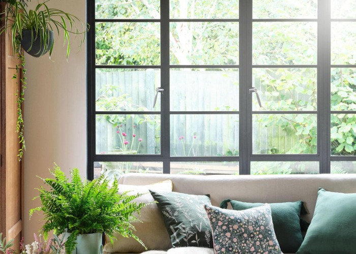 Never Too Late for a Spring Clean: 30 Tricks to Refresh Your Space
