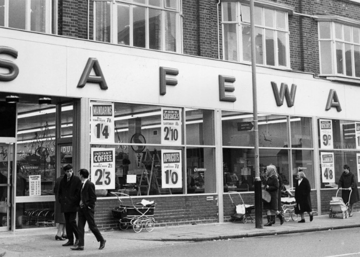 The big-name shops that vanished from UK high streets