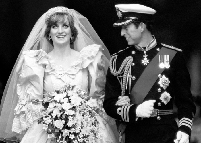 The real truth behind 20 enduring British royal myths