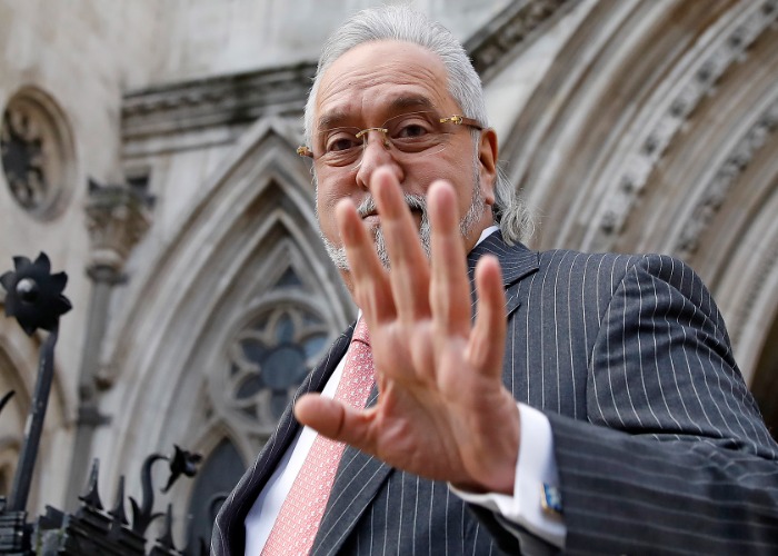 10 scandal-hit billionaires who drained their bank accounts