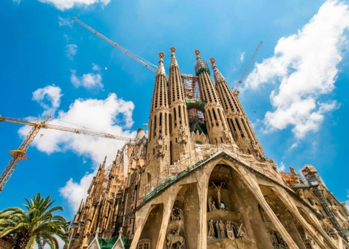 15 Incredible Global Landmarks That Still Aren't Finished