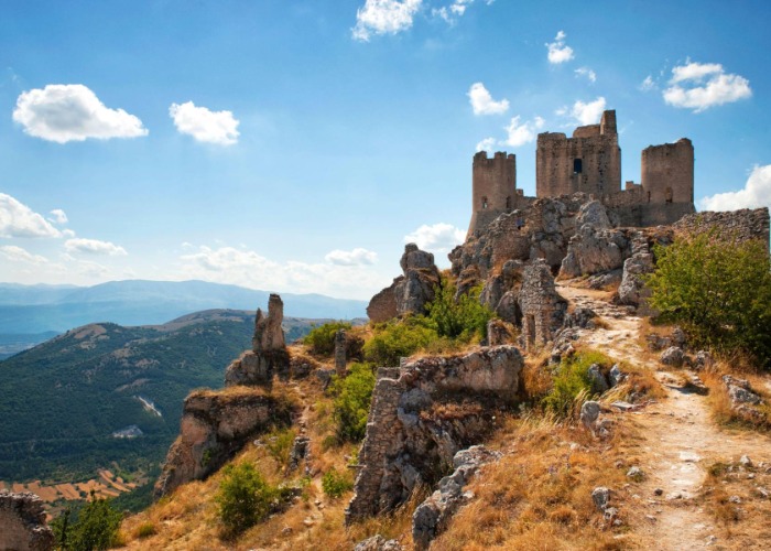 Hauntingly beautiful castles that now lie abandoned